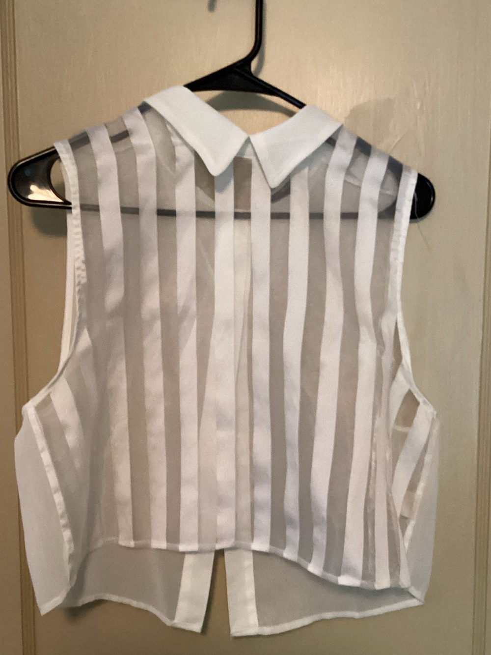 Bebe Sleeveless White Sheer Stripe Collared Crop Top